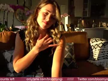 cam girl porn bloomyogi image #1231956