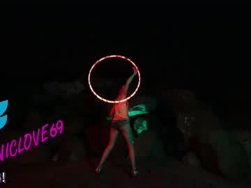cam girl porn chroniclove image #6759769