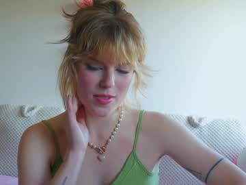cam girl porn sisypheanlove image #4334023