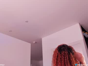cam tranny porn naomigomezz image #1358429
