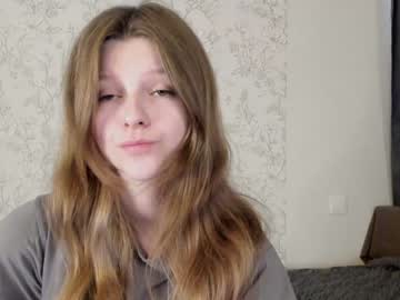 cam girl porn alainaestrada image #5557008
