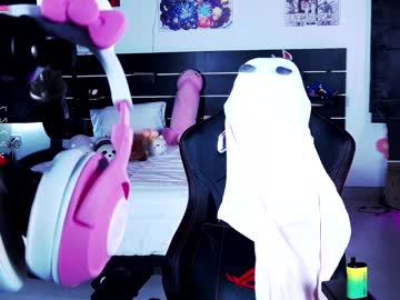 cam girl porn madnessalise image #5016648