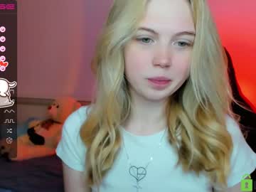 cam girl porn small_blondee image #3708537