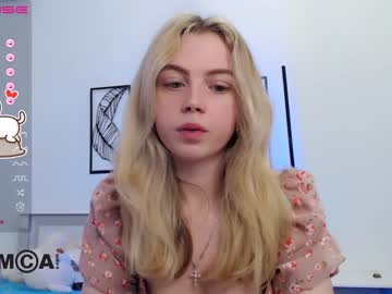 cam girl porn small_blondee image #3524095