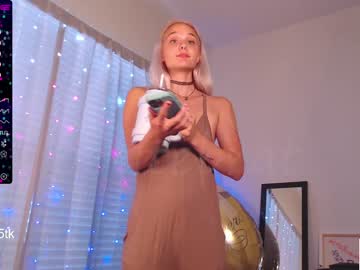 cam girl porn petitebrat image #5001399