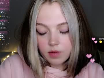cam girl porn small_blondee image #5611137