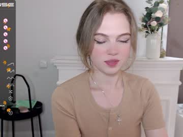 cam girl porn small_blondee image #2895985