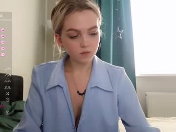 cam girl porn small_blondee image #5343585