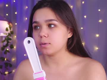 cam girl porn helenmoors image #5379570