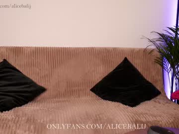cam couple porn alicebalij image #1194433