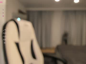 cam girl porn oliangeel image #5439672