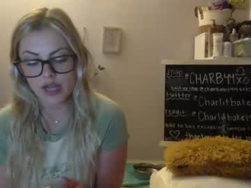 cam girl porn charlitbaker image #3043571