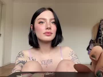 cam tranny porn evelynforever image #4454482