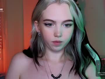 cam girl porn small_blondee image #4805157