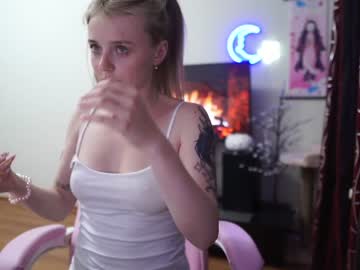 cam girl porn holydumplings image #2243712