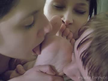 cam couple porn enmarchenoire image #578990