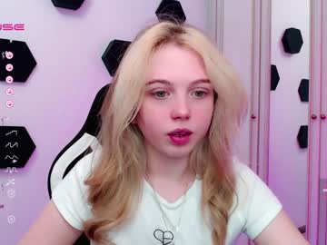 cam girl porn small_blondee image #4239770