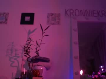 cam girl porn kronniekray image #1288237
