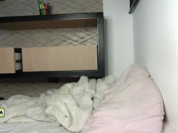 cam girl porn latinella image #6565237