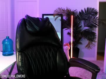 cam girl porn oliviaowens image #6010824