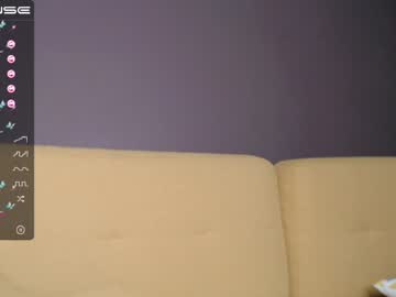cam girl porn small_blondee image #1618187