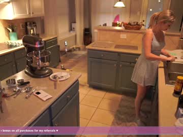 cam girl porn blazefyre image #2431593