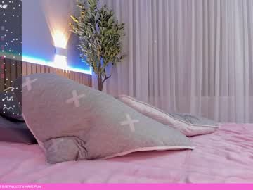 cam girl porn little_effy18 image #6179441