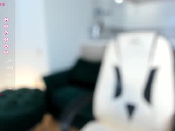 cam girl porn oliangeel image #5337121