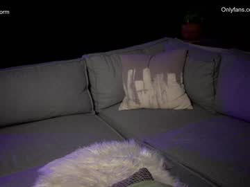 cam girl porn alejastorm image #2746464