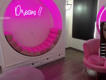 cam girl porn ashlyeroberts1 image #2128167