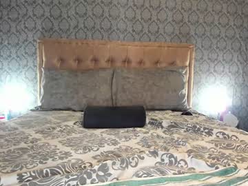 cam couple porn lenoreandjasonsroom image #1991044