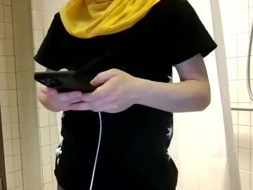 Cam for roomfullofcum_