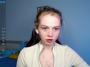 cam girl porn small_blondee image #3803475
