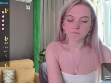 cam girl porn small_blondee image #1659005