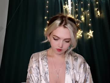 cam girl porn small_blondee image #5120784