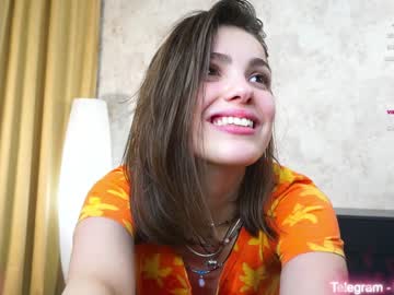 cam couple porn emiliacourtney image #5678711
