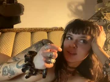 Cam for redhotchillifuuuckerz