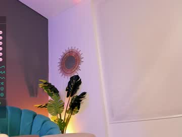 cam girl porn lau__1 image #5148972