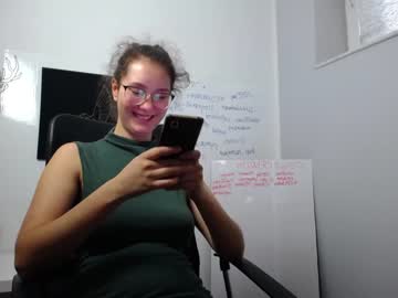 cam girl porn yourcrazyneightbor image #2687134