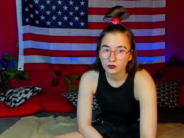 cam girl porn beverleyelliott image #2137887