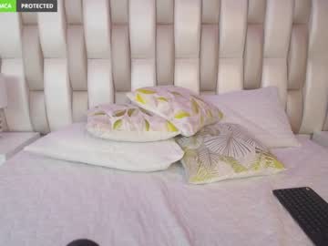cam girl porn holly_jenner image #1207610