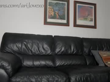 cam couple porn ari_lovexo image #4637395