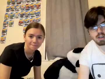 cam couple porn feetpirincess69 image #5449375