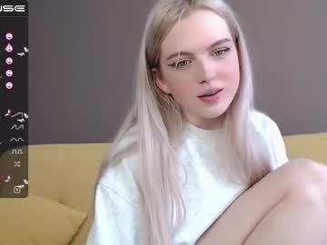 cam girl porn small_blondee image #1579998
