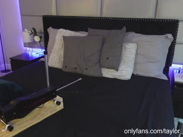 cam girl porn taylor_love_303 image #1401942