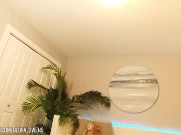 cam girl porn oliviaowens image #4130349