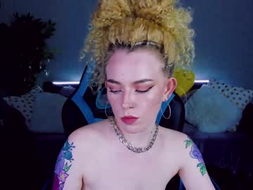 cam girl porn sedwunder image #2137640