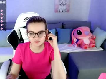 cam girl porn amelialuck image #3759831