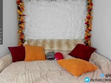 cam girl porn harliequinnx image #5251143