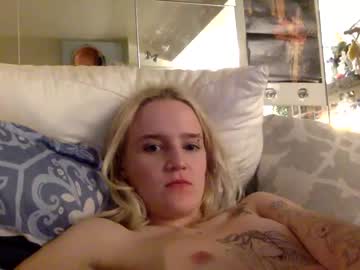 cam couple porn chloekissesss image #896966